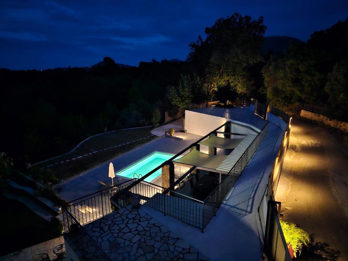 Villa Juliet Kothonikion Exterior photo